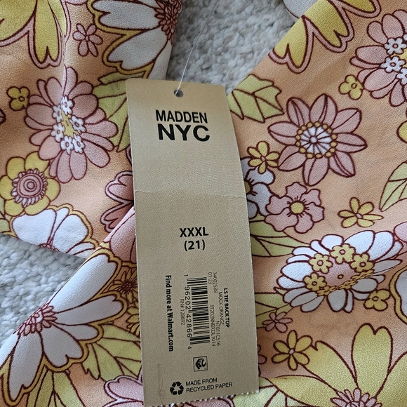 NWT Madden NYC Junior's Cropped Back Tie Top with Blouson Sleeves - Picture 5 of 9